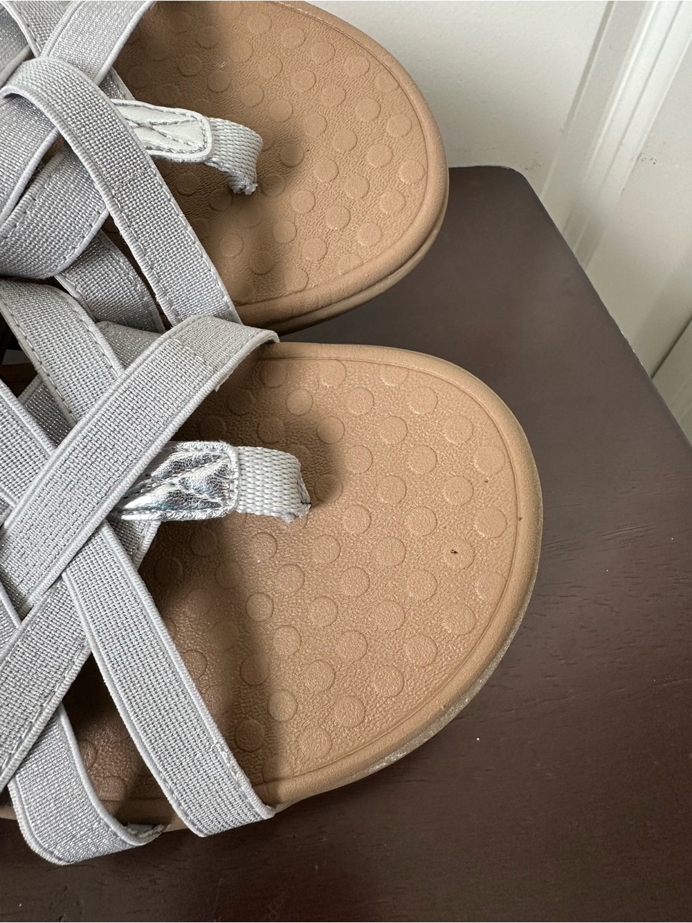 Vionic Women's Stretch Woven Sandals Silver Grey Size 9 Walking Comfort Arch - Picture 10 of 10